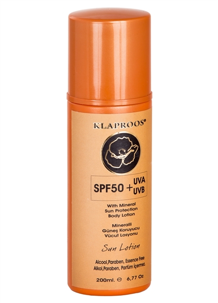 КРЕМ-ПРОТЕКТОР ДЛЯ ЛИЦА SPF 50+